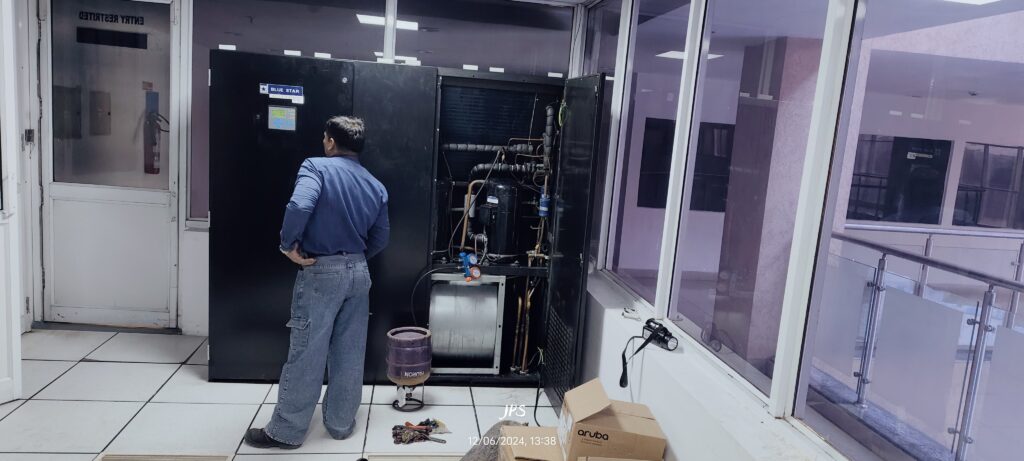 WhatsApp Image 2025-03-11 at 21.17.51